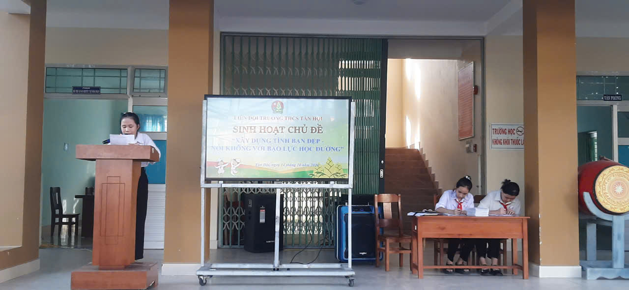 "Xây dựng tình bạn đẹp - Nói không với bạo lực học đường"